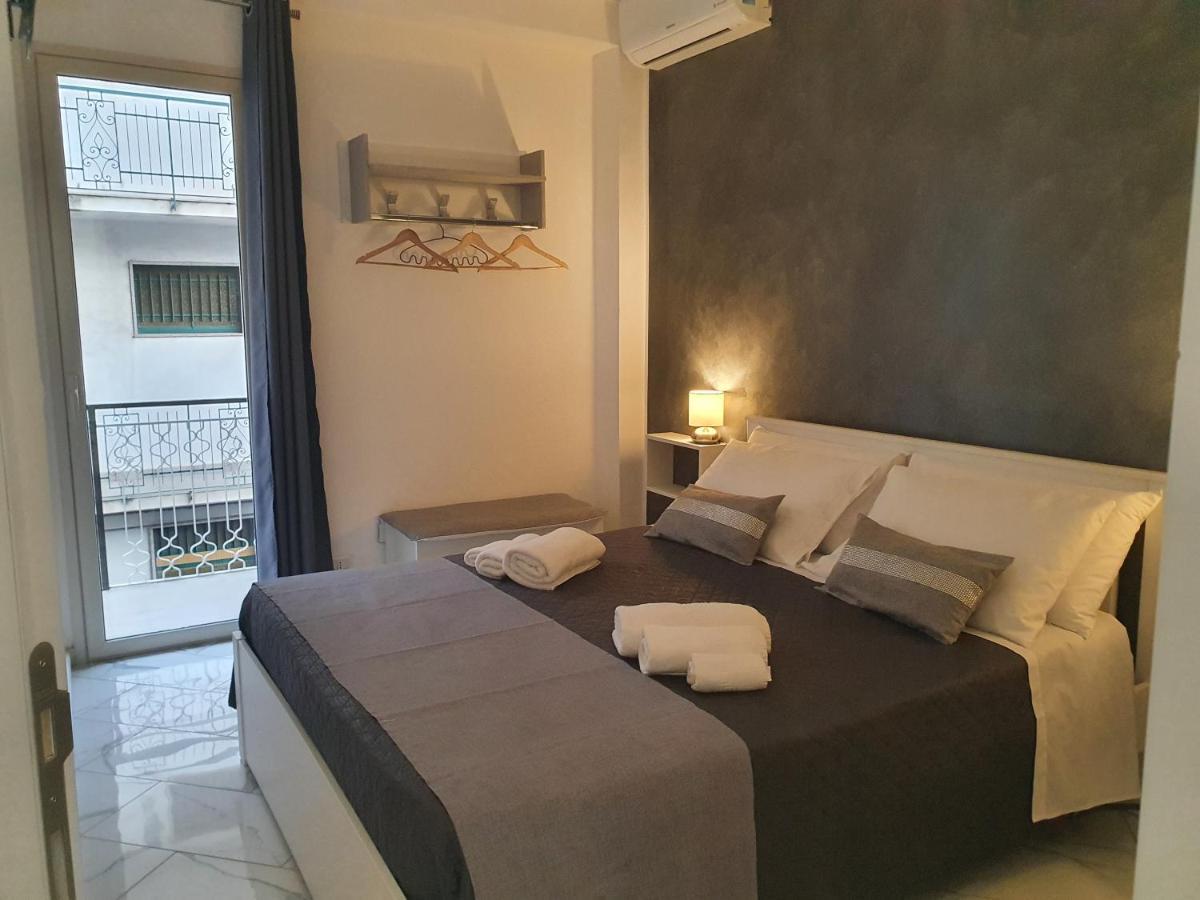 Giori Bed and Breakfast Giardini Naxos Eksteriør billede